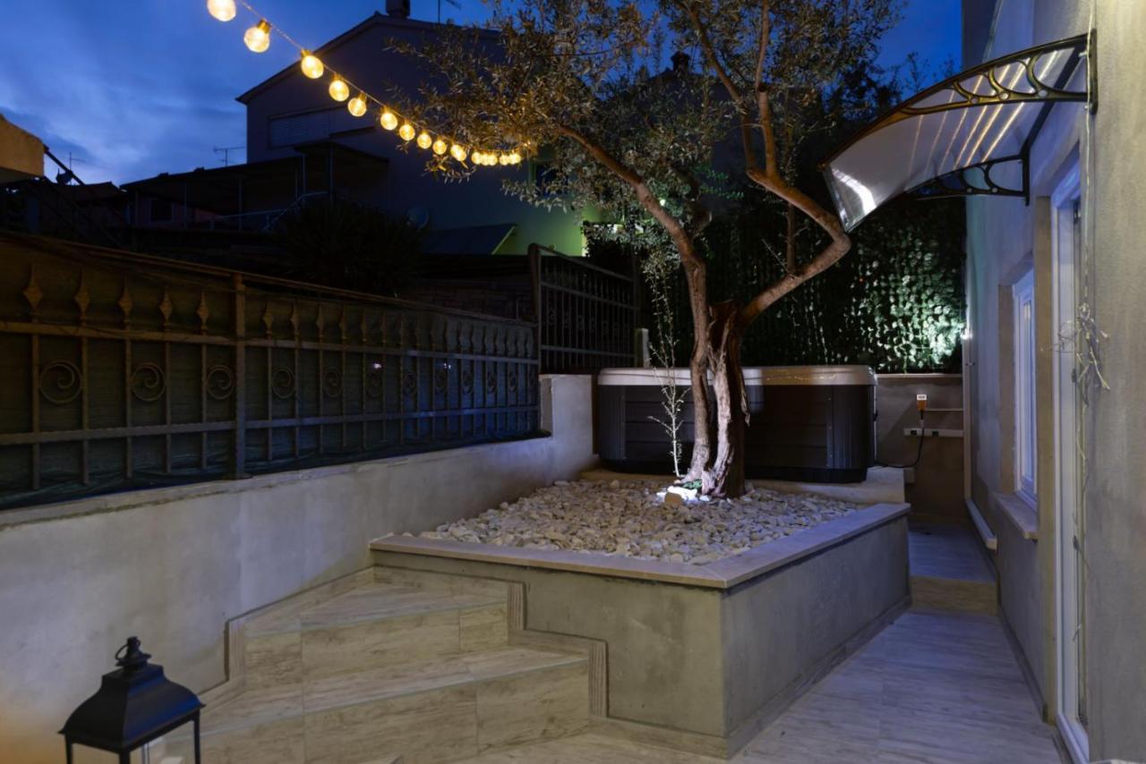 Studio Apartment Mare With Private Garden And Jacuzzi Vinkuran Exterior foto